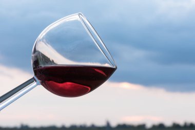 Gün batımında tost.