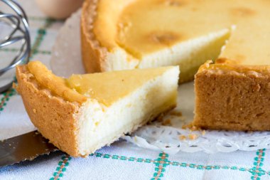 Leziz cheesecake ev yaptı