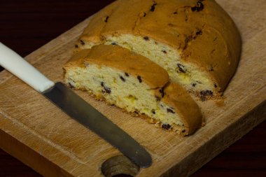 Çörek çikolata gevreği ile