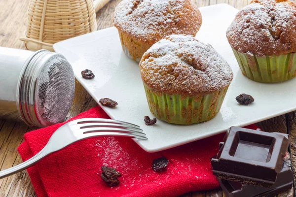 Muffins Uma Mesa Madeira — Fotografia de Stock