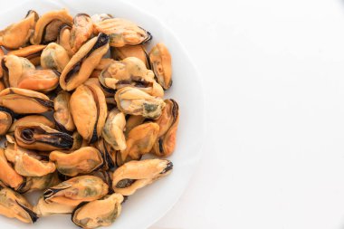 Kapüşonsuz lezzetli midyeler