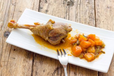 Pollo alla cacciatora görünümü