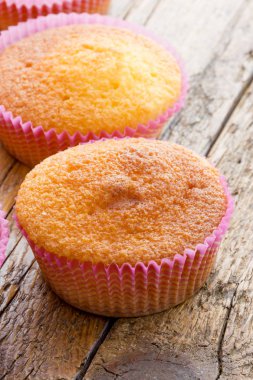 Şekerli tatlı çörekler.