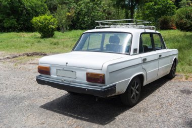 Küba araba sokaklarında