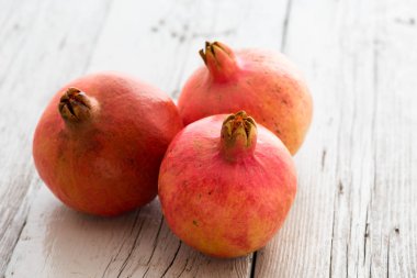 Nar lezzetlidir. Yakın plan.