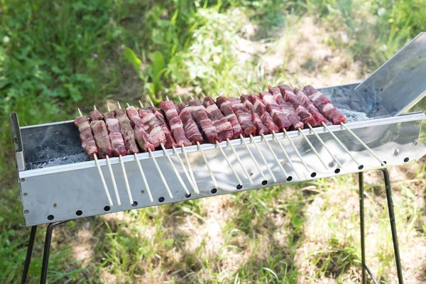 Koken Abruzzesi arrosticini weergave — Stockfoto