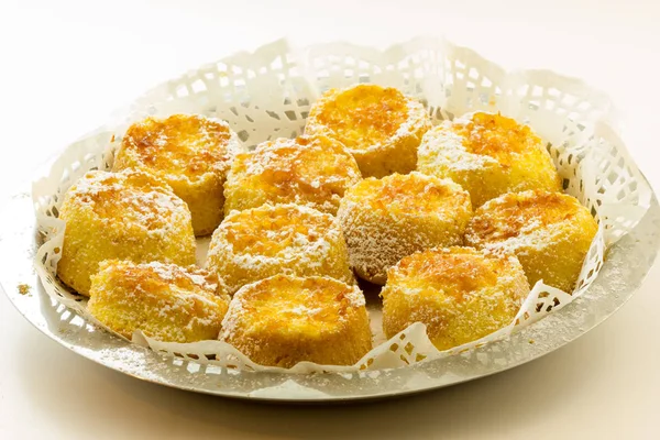 Reçelli tatlı çörek