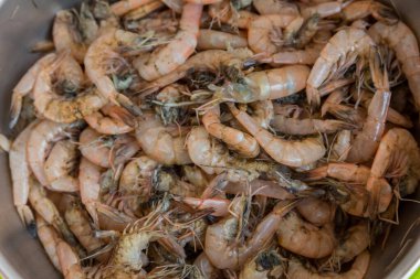 Çiğ karides kızarmış hazır