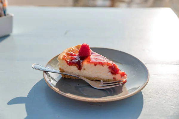 Tranche Framboise Semi Freddo Gâteau — Photo