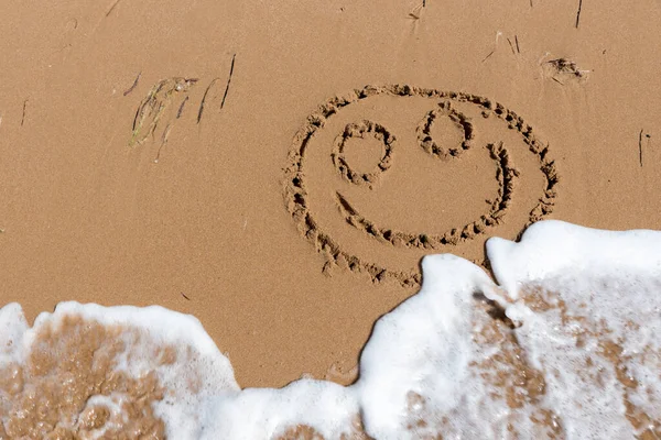 Sonrisa Dibujar Orilla Del Mar — Foto de Stock