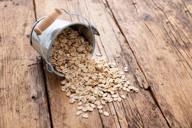 Küçük organik yulaf lapaları