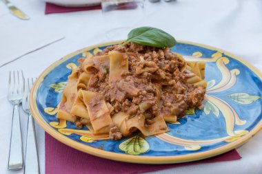 Sicilya ragusuyla Tagliatelle