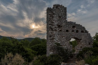 Yunanistan 'da Kefalonia' daki Fiskardo 'nun Norman kalıntıları
