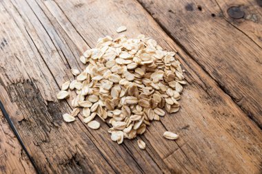 Küçük organik yulaf lapaları