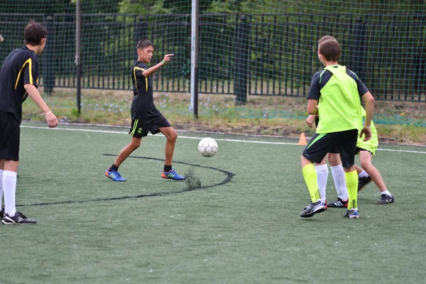 Orenburg Russland Juli 2017 Jahr Die Jungen Spielen Fußball Auf — Stockfoto