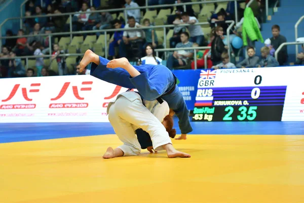 Orenburg, Rusya Federasyonu - Mayıs 12-13 yıl 2018: kız rekabet Judo Avrupa Judo Cu için
