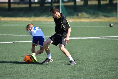 Orenburg, Rusya Federasyonu - 18 Ağustos 2017 yıl: çocuklar futbol mini futbol turnuvası şehir 