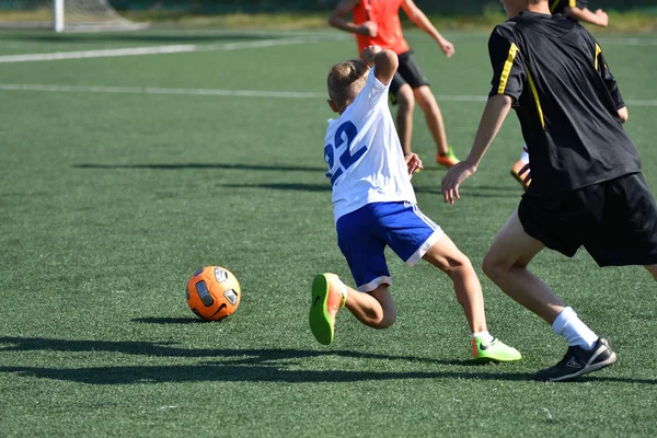 Orenburg Russland August 2017 Jahr Die Jungen Spielen Fußball Auf — Stockfoto