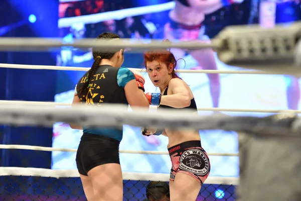 Orenburg Rússia Junho 2018 Ano Meninas Lutadoras Competem Artes Marciais — Fotografia de Stock