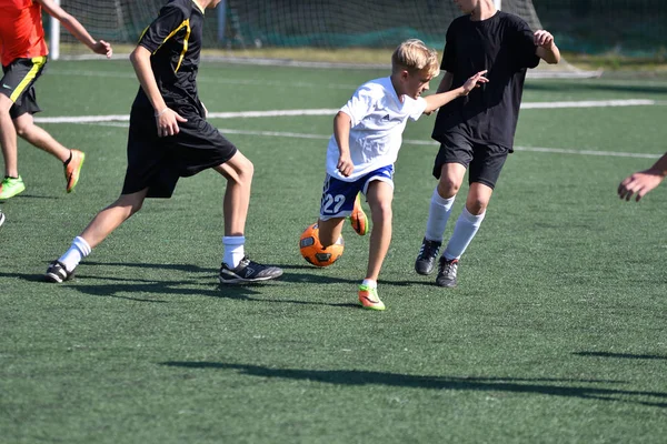 Orenburg, Rusya Federasyonu - 18 Ağustos 2017 yıl: çocuklar futbol mini futbol turnuvası şehir 