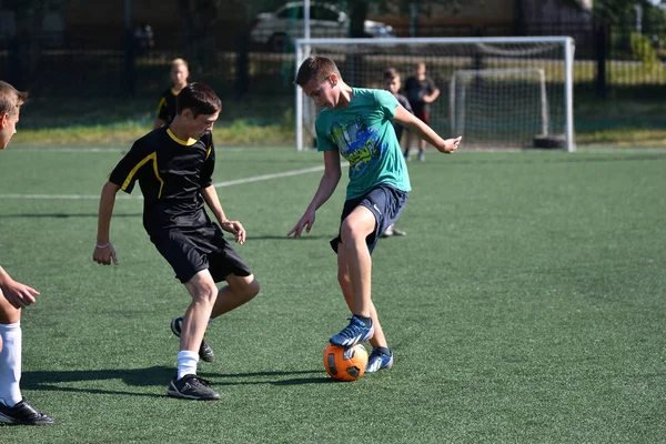 Orenburg, Rusya Federasyonu - 18 Ağustos 2017 yıl: çocuklar futbol mini futbol turnuvası şehir 