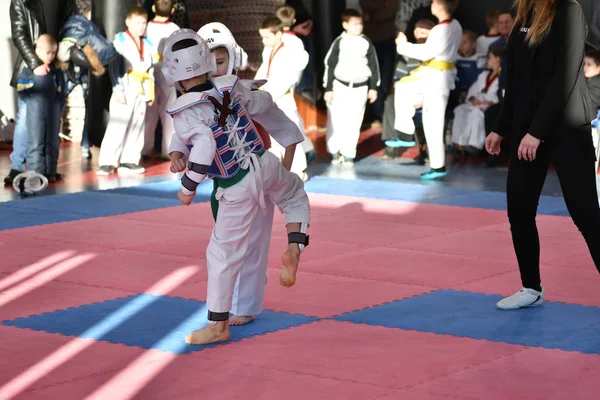 Orenburg Rússia Janeiro 2018 Crianças Competem Taekwondo Championship School Olympic — Fotografia de Stock