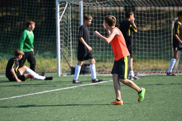 Orenburg Russland August 2017 Jahr Die Jungen Spielen Fußball Auf — Stockfoto