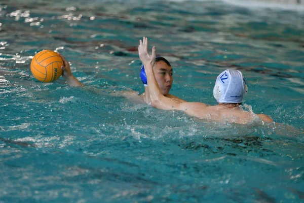 Orenburg, Rusya Federasyonu - ebilmek 4, 2017 yıl: çocuklar su topu şehir su topu turnuvasında oynamak