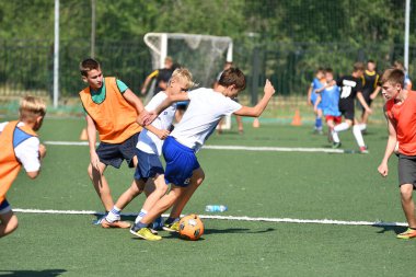 Orenburg, Rusya Federasyonu - 18 Ağustos 2017 yıl: çocuklar futbol mini futbol turnuvası şehir 