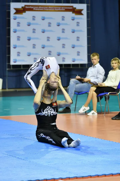 Orenburg Russland Mai 2017 Jahr Jugendliche Messen Sich Sportakrobatik Bei — Stockfoto