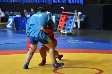  Orenburg, Rusya - 29 Ekim 2016: Çocuklar yarışmalar kendini savunma silah 2000-2001 biennium Doğum tarihi kız ve erkek çocuklar arasında olmadan kendini savunma Rusya Şampiyonası silahsız