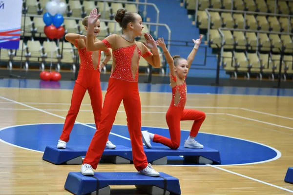 Orenburg Rússia Dezembro 2017 Ano Meninas Competem Aeróbica Esportiva Aeróbica — Fotografia de Stock