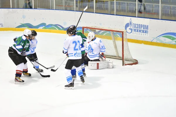Orenburg Russia Aprile 2017 Anno Gli Uomini Giocano Hockey Ghiaccio — Foto Stock