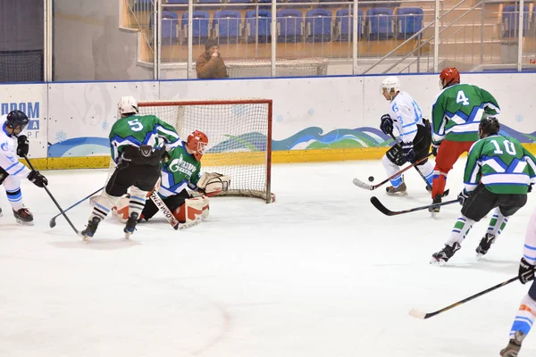 Orenburg Russia Aprile 2017 Anno Gli Uomini Giocano Hockey Ghiaccio — Foto Stock