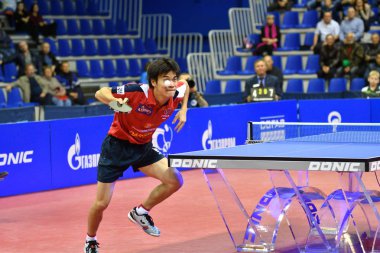 Orenburg, Rusya Federasyonu - 28 Eylül 2017 yıl: çocuk oyun Masa Tenisi rekabet