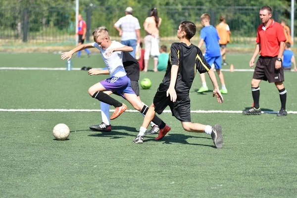 Orenburg Russland August 2017 Jahr Die Jungen Spielen Fußball Auf — Stockfoto