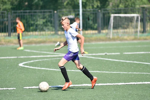 Orenburg, Rusya Federasyonu - 18 Ağustos 2017 yıl: çocuklar futbol mini futbol turnuvası şehir 