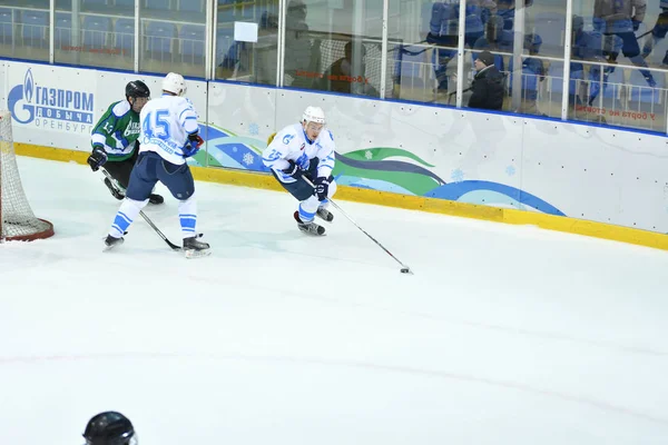 Orenburg Russie Avril 2017 Année Les Hommes Jouent Hockey Sur — Photo