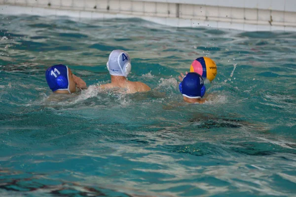 Orenburg Rusia Mayo 2017 Años Los Niños Juegan Waterpolo Torneo —  Fotos de Stock