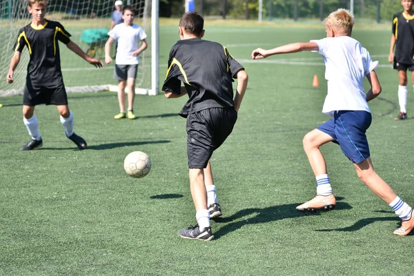 Orenburg Russland August 2017 Jahr Die Jungen Spielen Fußball Auf — Stockfoto