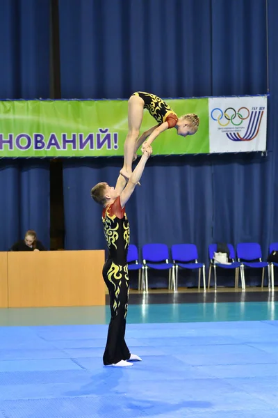 Orenburg Rusya Mayıs 2017 Yıl Gençler Rekabet Spor Akrobasi Açık — Stok fotoğraf