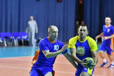 Orenburg, Rusya Federasyonu - February13, 2018 yıl: boys oyun hentbol Uluslararası hentbol turnuvası ilk Orenburg Vali il Ivan İvanoviç Nepluev anısına olarak