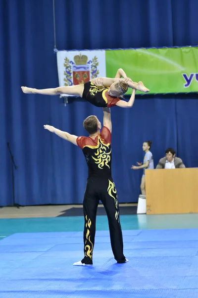 Orenburg Russia Maggio 2017 Anno Giovani Competono Acrobazie Sportive All — Foto Stock