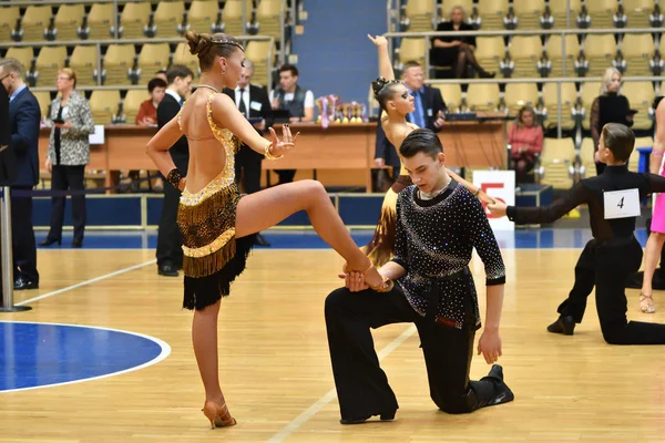 Оренбург Росія Грудня 2016 Дівчинка Хлопчик Танцює Відкритий Чемпіонат Кубок — стокове фото