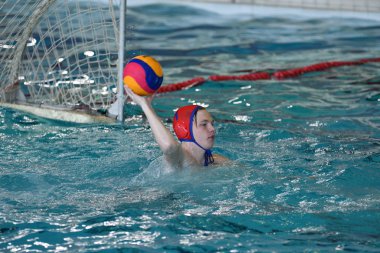 Orenburg, Rusya Federasyonu - ebilmek 4, 2017 yıl: çocuklar su topu şehir su topu turnuvasında oynamak