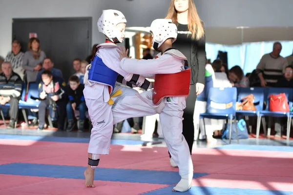 Orenburg Rusia Enero 2018 Años Los Niños Compiten Taekwondo Escuela —  Fotos de Stock