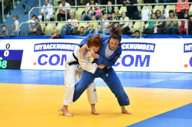 Orenburg, Rusya Federasyonu - Mayıs 12-13 yıl 2018: kız Judo Avrupa Judo Kupası için rekabet