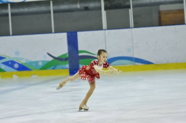 Orenburg, Rusya Federasyonu - 31 Mart 2018 yıl: kız rekabet Artistik Patinaj 