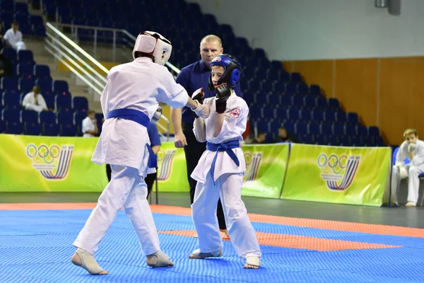 Orenburg Russland März 2017 Jahr Jungen Karate Wettbewerb Auf Der — Stockfoto