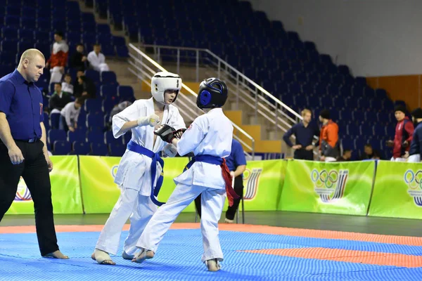 Orenburg Russland März 2017 Jahr Jungen Karate Wettbewerb Auf Der — Stockfoto